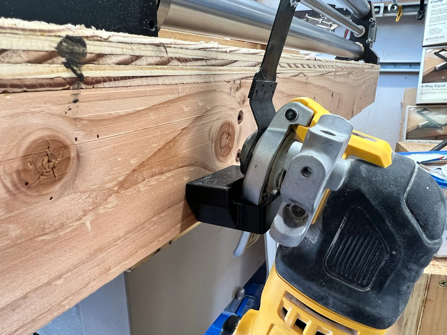 Dewalt Oscillating Multi-Tool Mount