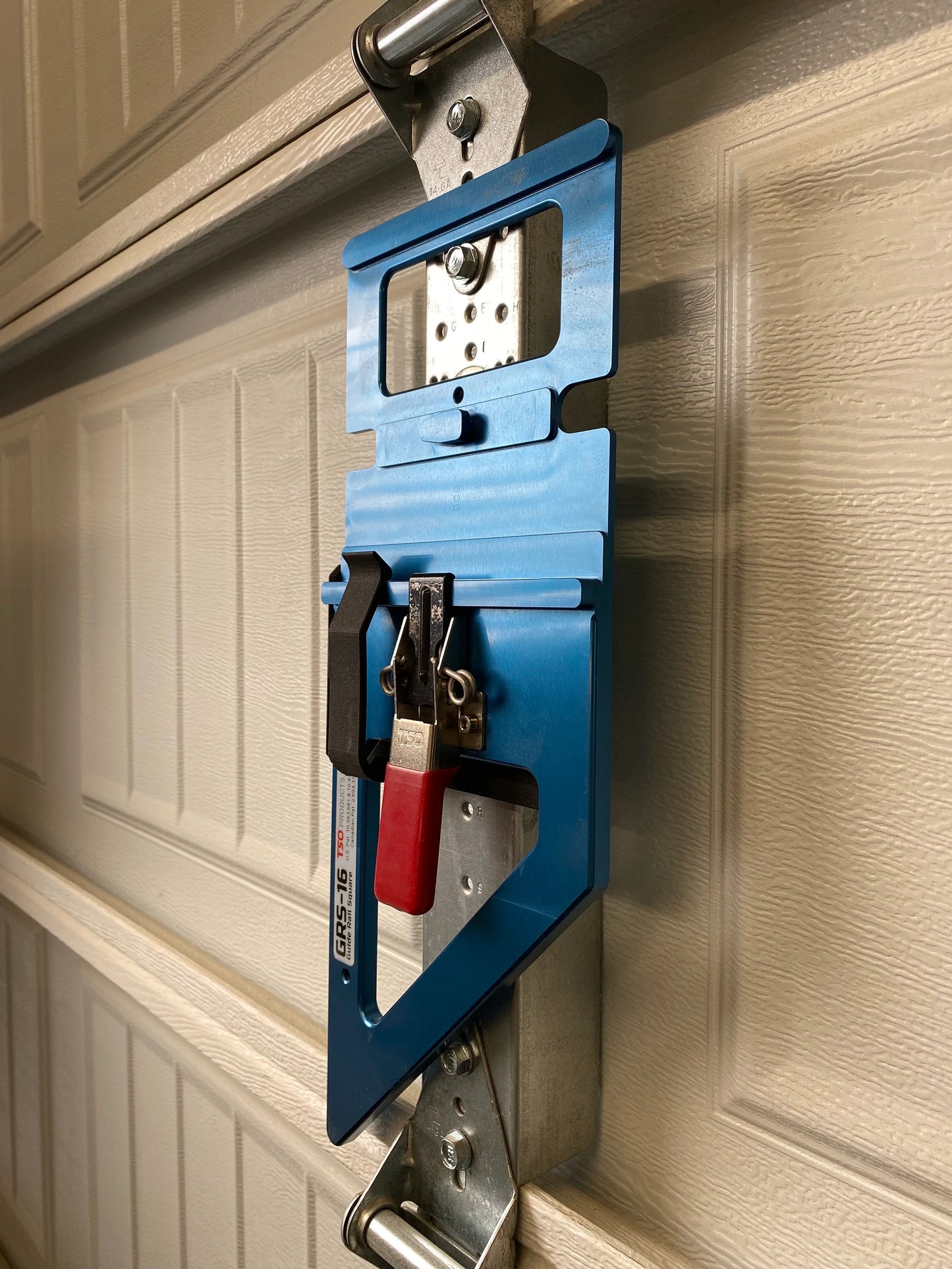 Mount for TSO Guide Rail Square GRS-16 PE Garage Door (Secure Storage - Overhead) Tso Holder Hook